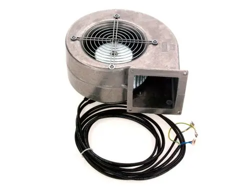 Gebläse von Bosch in runder Form mit Metallgehäuse. Enthält einen Ventilator und angeschlossene Kabel für die Stromversorgung.
